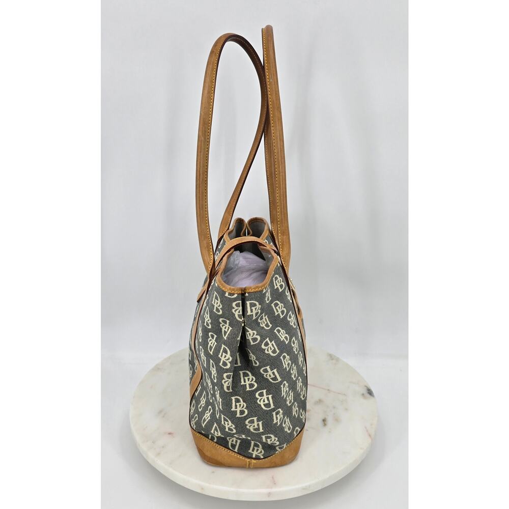 Dooney & Bourke Db Signature Canvas Tote Bag Tan … - image 3
